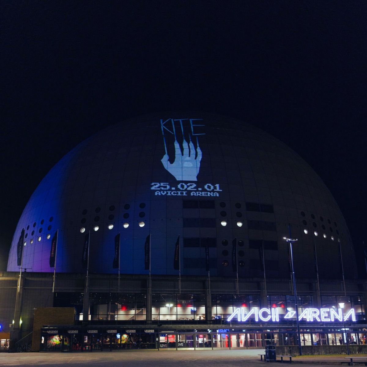 How to Choose the Right LED Screen for Stadiums and Arenas